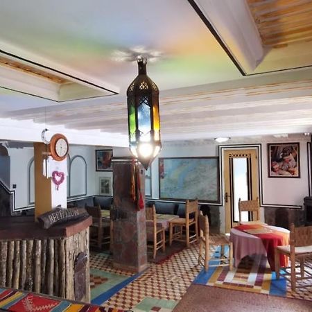 Auberge Des Peupliers Cafe Restaurant Akhendachou n'Ait Ouffi Exterior foto